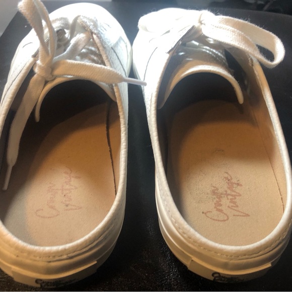 Crown Vintage Womens Floraine Mules Shoes White Leather Slip On Flat Heel 43/11M - Picture 8 of 12